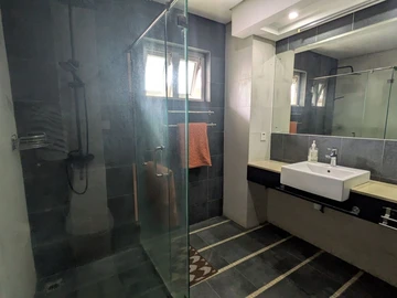 Townhouse, Duplex de 3 Chambres