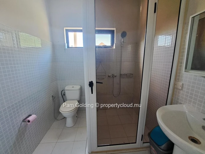 Trou aux Biches - Apartment à vendre – Pam Golding Mauritius