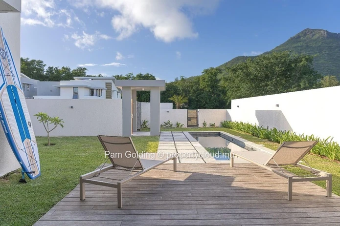 Modern 4-Bedroom Villa for Sale in Cap Tamarin – Private Pool in Gated Smart City Estate