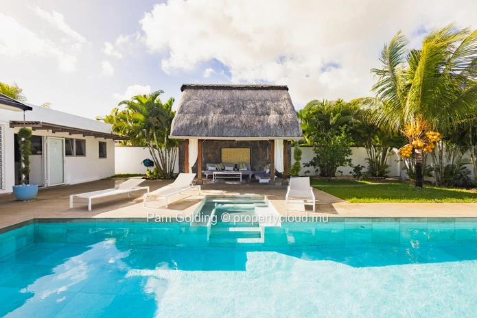 For Sale: 3-Bedroom Villa with Private Garden and Pool – Clos du Littoral, Grand Baie