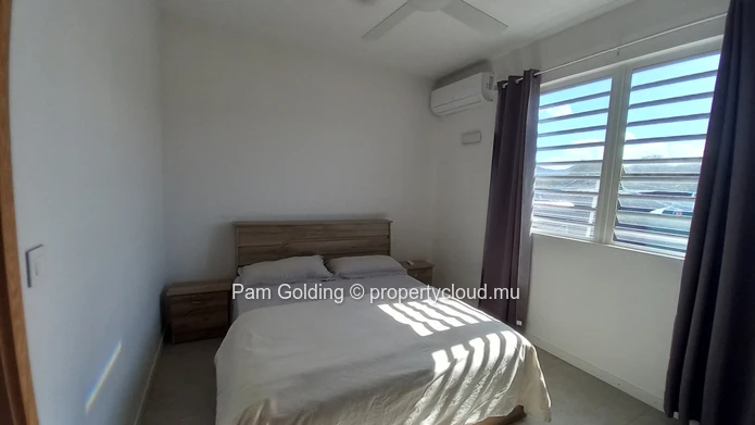 Newly built 3 bedroom villa for sale in Tamarin.