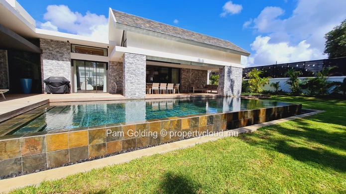 4 Bedroom Villa – Pereybere 