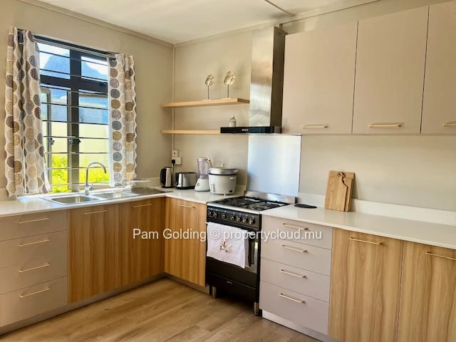 Beautiful 3-Bedroom Furnished House for Rent in Cascavelle