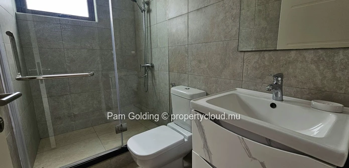 Coastal Living – 3 Bedroom Apartment to Rent in Pereybere