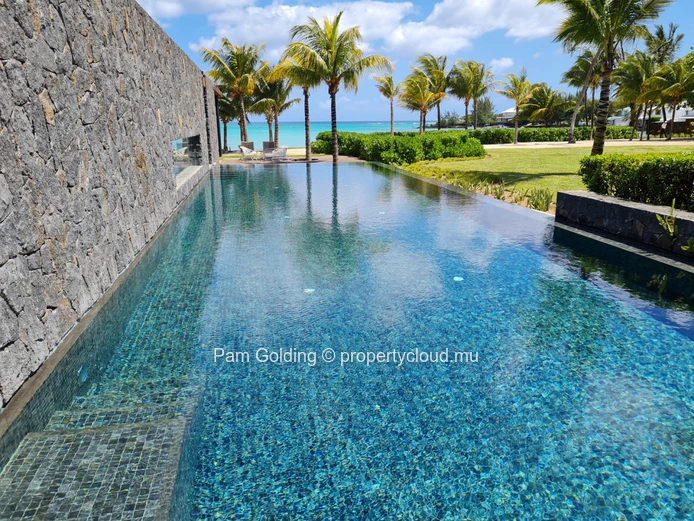 Appartement de 3 chambres en bord de mer à vendre à Pereybère – Erok Grand Baie, Île Maurice