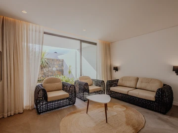 3 Bedroom Townhouse, Duplex