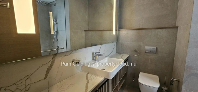 Appartement de Luxe en Rez-de-Chaussée à Louer à La Réserve, Île Maurice