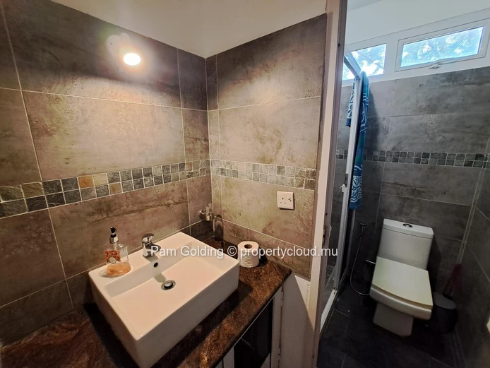 For Rent – Unique Apartment in a Peaceful Natural Setting