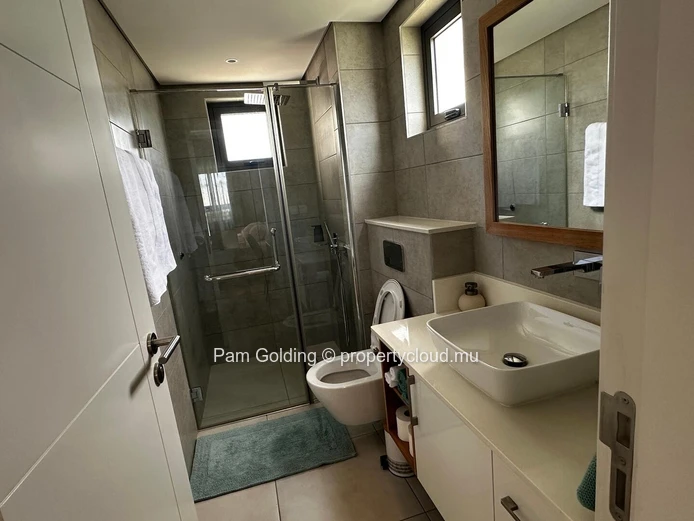 À vendre – Penthouse de luxe 4 chambres à Grand Baie, La Pointe Luxury Apartments