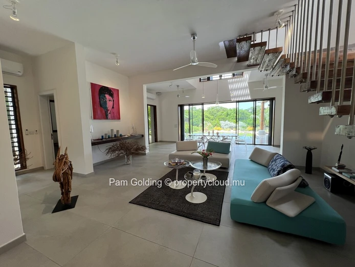 Exquisite 5 Bedroom Private Villa in La Balise Marina, Black River, Mauritius West Coast