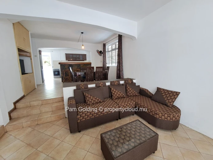 À louer – Duplex spacieux à Pereybère