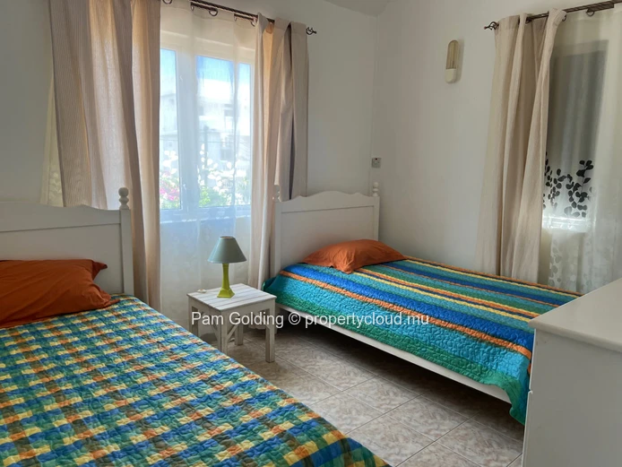 Spacious 4-Bedroom Duplex for Rent Opposite Flic en Flac Beach – Rs 70,000