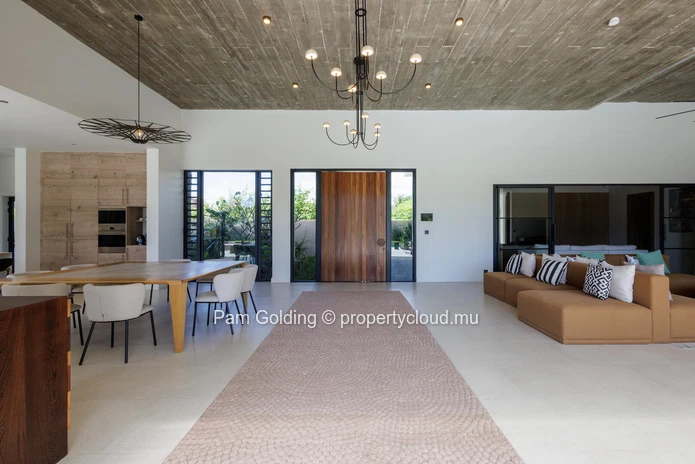 Contemporary 4-Bedroom Villa on a Golf Course with Pool | Anahita Golf & Spa Resort Mauritius
