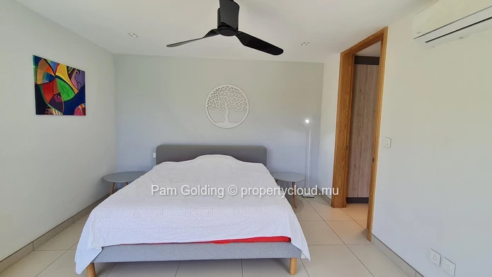 Elegant 4-Bedroom Villa with Private Pool | Old Mills, Pereybere