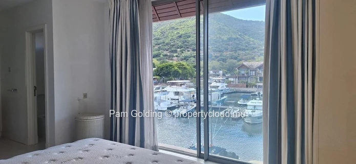 Villa de luxe de 5 chambres avec piscine privée sur le toit et amarrage pour bateau | Île de l'Ouest, Maurice