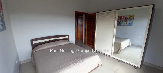 Spacious Penthouse Living in Sought-After Tamarin