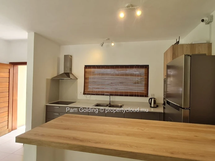 3 bedroom house in Black River for rental in a gated estate.