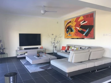 4 Bedroom Villa