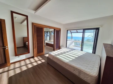Penthouse de 3 Chambres