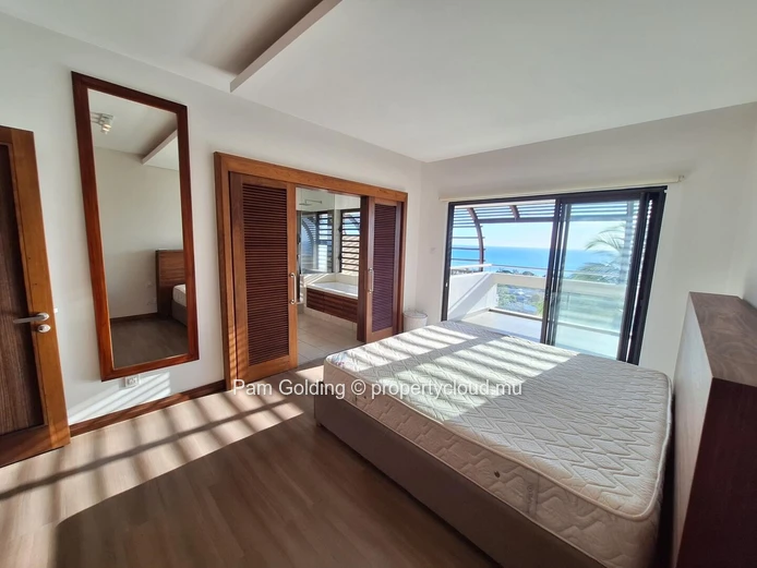 Penthouse de 3 chambres avec vue panoramique sur la mer | Résidences La Tourelle Ocean View, Tamarin.