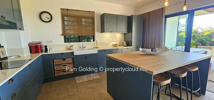 Snap up this Rare Ground Floor Gem at St Antoine Private Residences