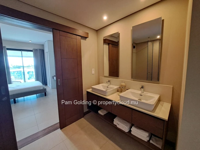 Penthouse de 3 chambres – Pointe aux Cannoniers