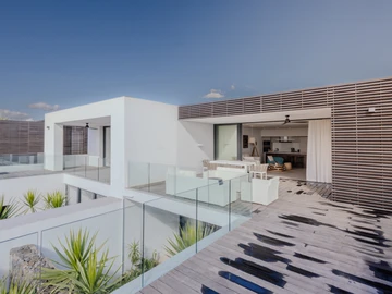 3 Bedroom Townhouse, Duplex