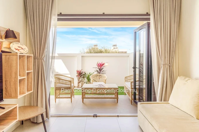 Investissement Intelligent : Appartement De 3 Chambres À Flic En Flac