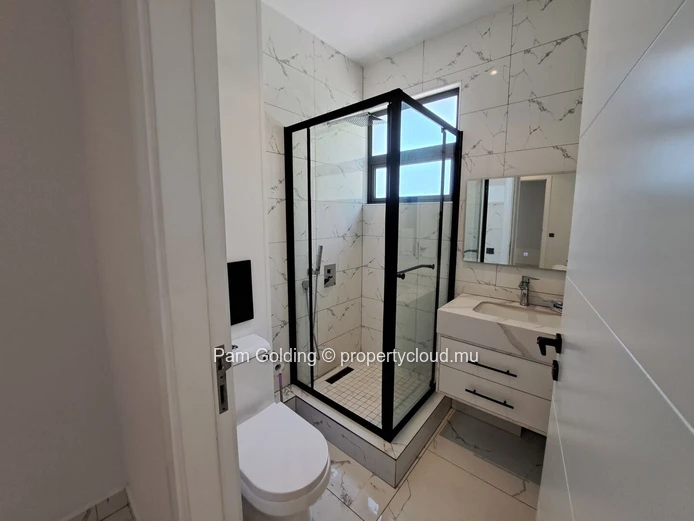 Grand Baie – Apartment for rent – Pam Golding Mauritius