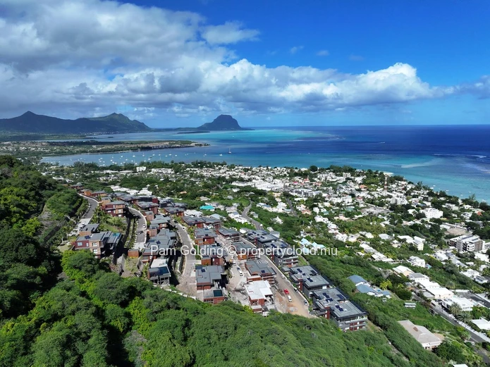 Legend Hill – Elevated Luxury Living in Tamarin
