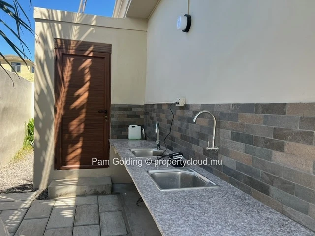 Beautiful 3-Bedroom Furnished House for Rent in Cascavelle