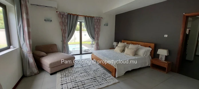 House positioned in the heart of Tamarin for sale.