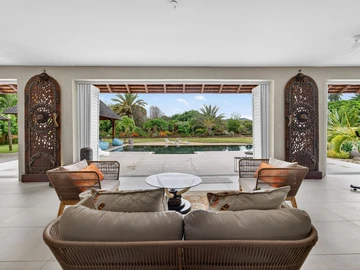 4 Bedroom Villa
