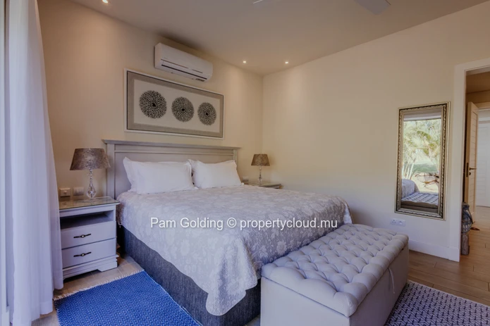 Luxury Villa for Sale – A Masterpiece of Modern Elegance