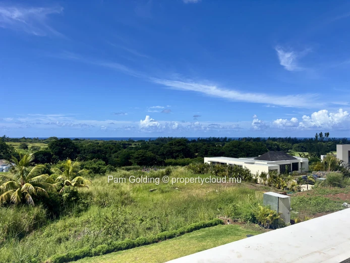 Stunning Architect-Designed Villa with Pool, Views & Elegant Modern Living