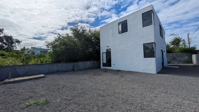 Grand Gaube – Maison à vendre – Pam Golding Mauritius