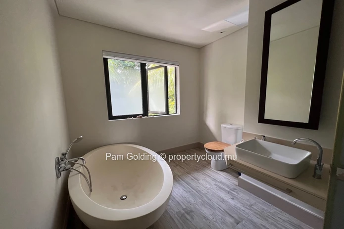 3 chambres à coucher, appartement récemment rénové à La Balise Marina