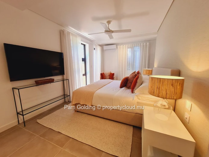 Appartement de 3 Chambres à Vendre à Pointe aux Canonniers | Marine Residences (Mandat exclusif)