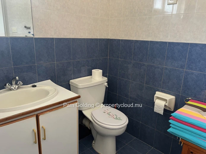 Spacious 4-Bedroom Duplex for Rent Opposite Flic en Flac Beach – Rs 70,000