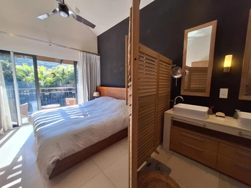 3 Bedroom Townhouse, Duplex