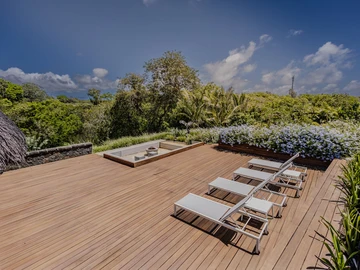 6 Bedroom Villa