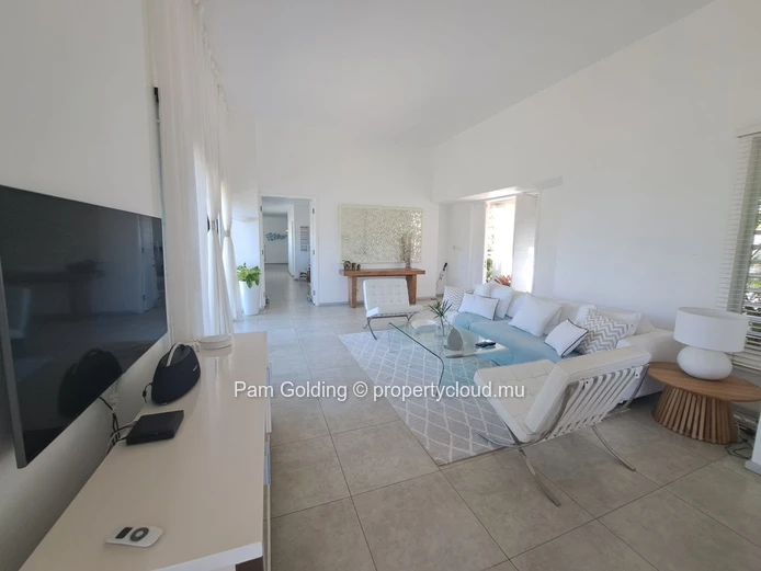 Exceptional Private Villa for Sale – Forêt Daruty (Charmoses)