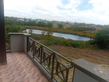 5 Bedroom Apartment