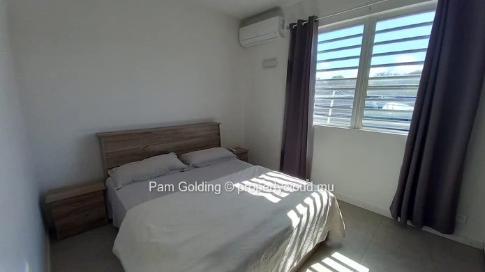 Newly built 3 bedroom villa for sale in Tamarin.