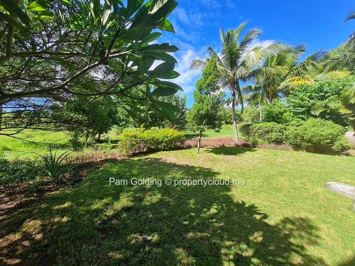 Appartement 3 chambres en rez-de-chaussée à vendre | Mont Choisy Golf & Beach Estate, Grand Baie, Île Maurice | Vue g...