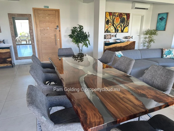 À vendre – Penthouse de luxe 4 chambres à Grand Baie, La Pointe Luxury Apartments