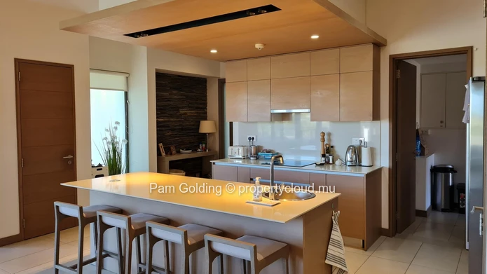 3-Bedroom en suite Penthouse with Private Pool on the Terrace – Mont Choisy Golf & Beach Estate, Grand Baie