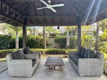 4 Bedroom Villa