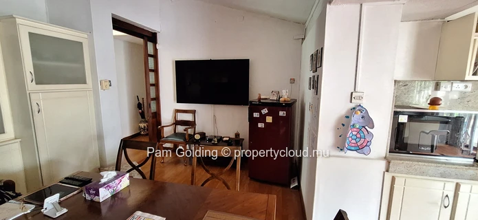 Exceptional Multi-Building Estate for Sale – Avenue Ollier, Quatre Bornes (Sole Mandate)