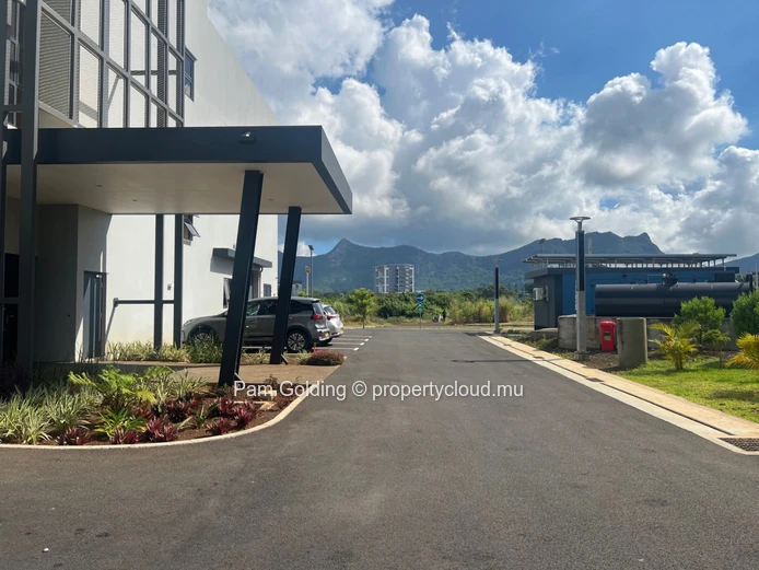 AVA Technopark – Espace commercial premium à louer à Côte d’Or